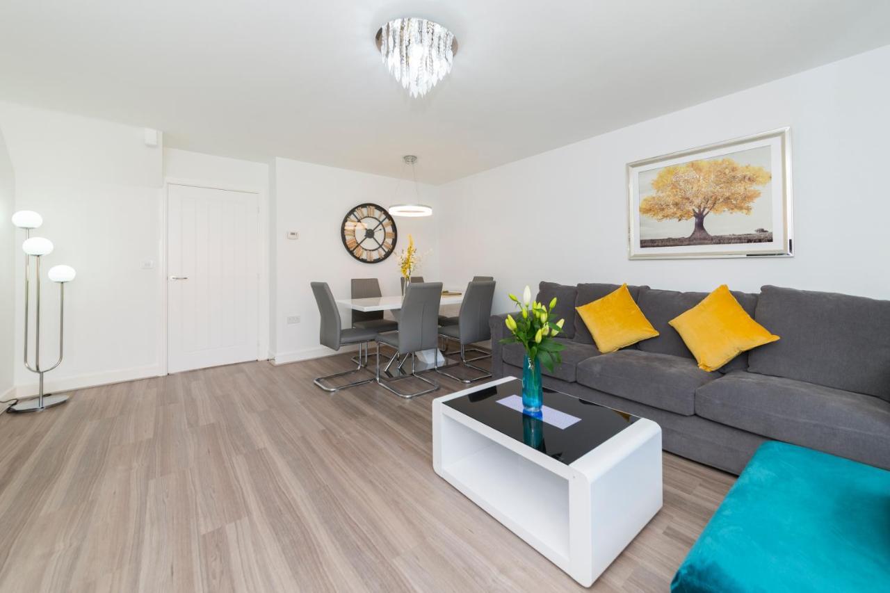 Greenfield Modern 3Br Home - Southcote Lane , 雷丁 外观 照片