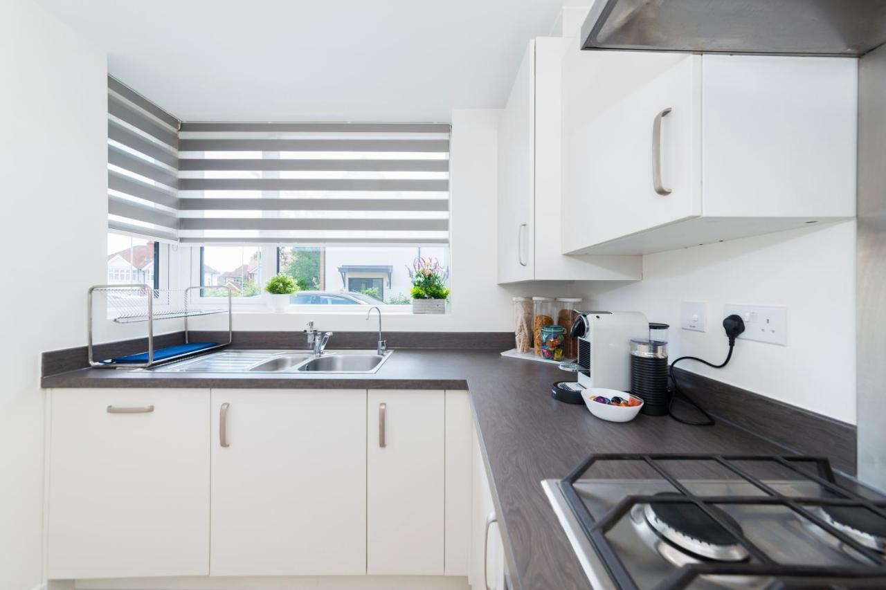 Greenfield Modern 3Br Home - Southcote Lane , 雷丁 外观 照片